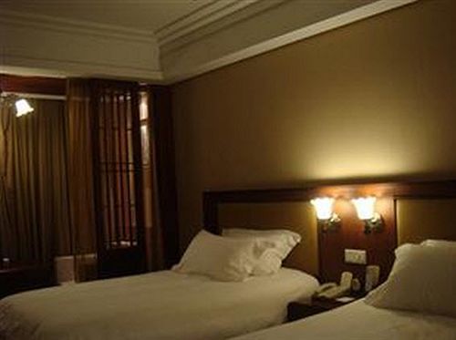 Linjiang Hotel Shanghái Exterior foto